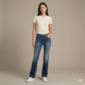 7 For All Mankind Bootcut Jeans | Size 25 | Low Rise